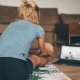 5 Online Yoga Classes to Unwind & Calm Your Mind